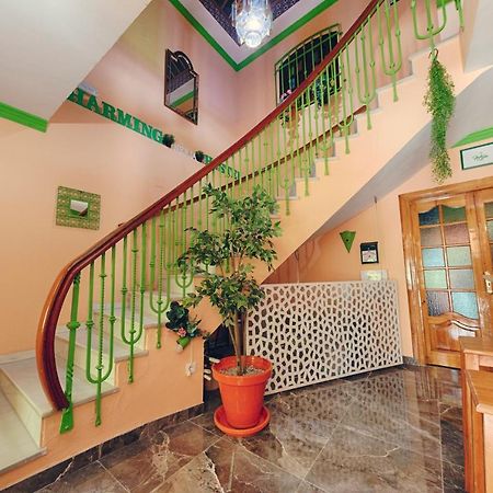 Charming Nerja Hostel מראה חיצוני תמונה